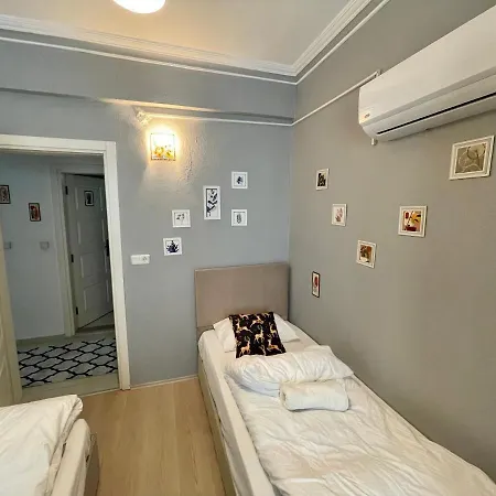 Ozkan - Center Fully Furnished 50mbps Wifi Netflix Φετιγιέ