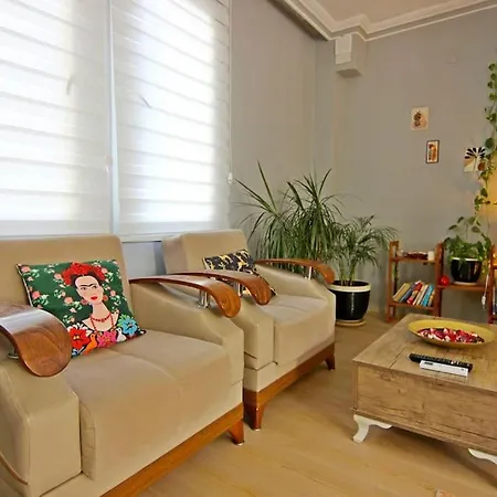 Ozkan - Center Fully Furnished 50mbps Wifi Netflix