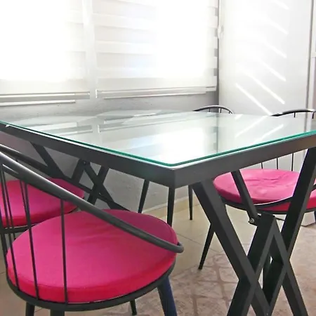 Ozkan - Center Fully Furnished 50mbps Wifi Netflix